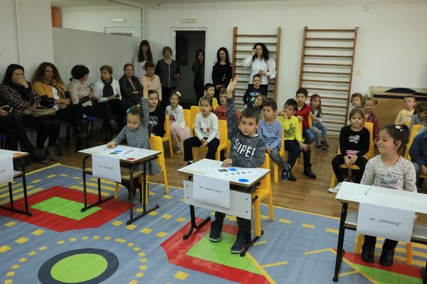 Участниците в състезанието - ДГ Пролет - Сандански
