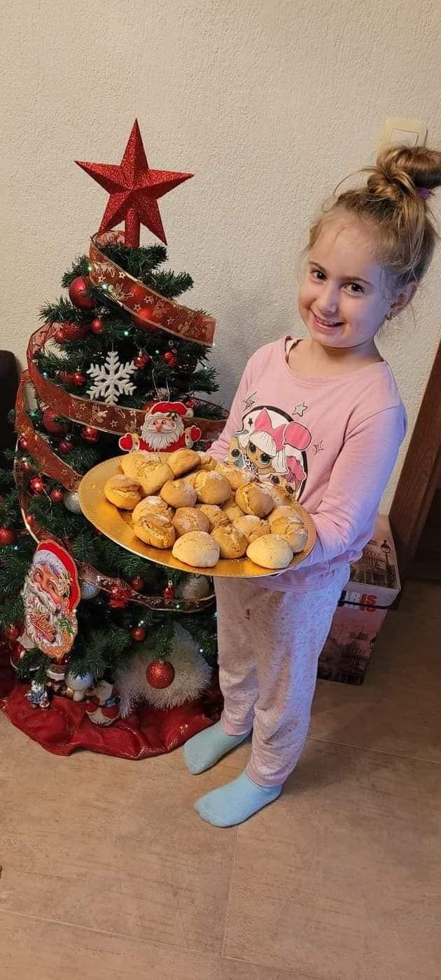 Виртуална кулинарна зложба - „Вкъщи готвим сладко с любов!” - ДГ Пролет - Сандански